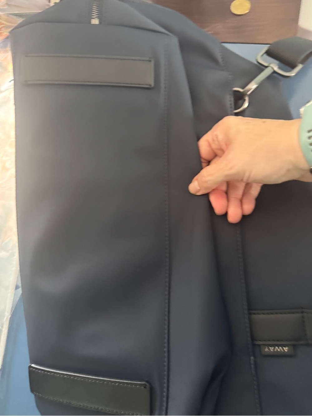 Away The Everywhere Bag in Navy EUC - Picture 12 of 13